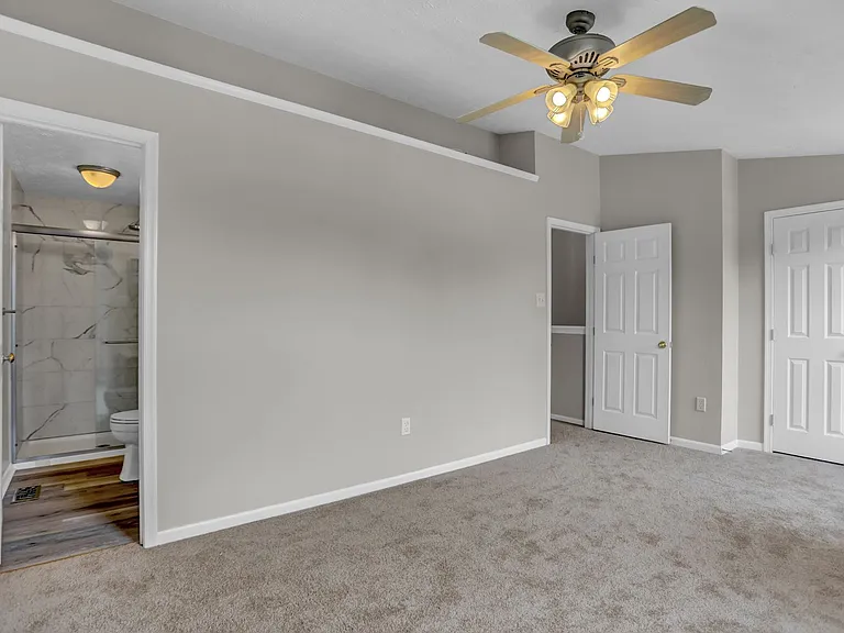 437 Ashton Ln — Photo 14