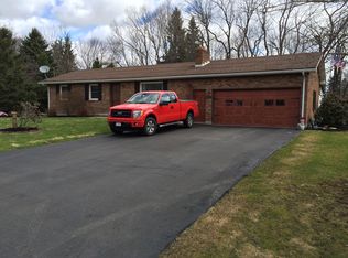 2866 Ivystone Dr, Jamestown, NY 14701