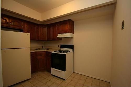 2nd image of 11211 Atlantic Ave