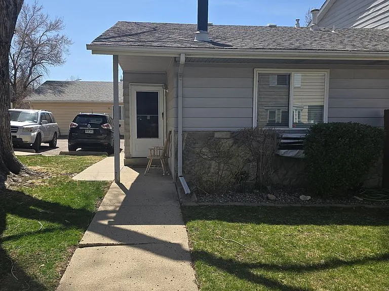 1033 W 112th Ave #A — Photo 2