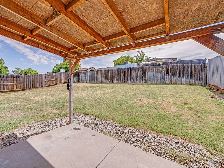8338 Willow Tree Way — Photo 34