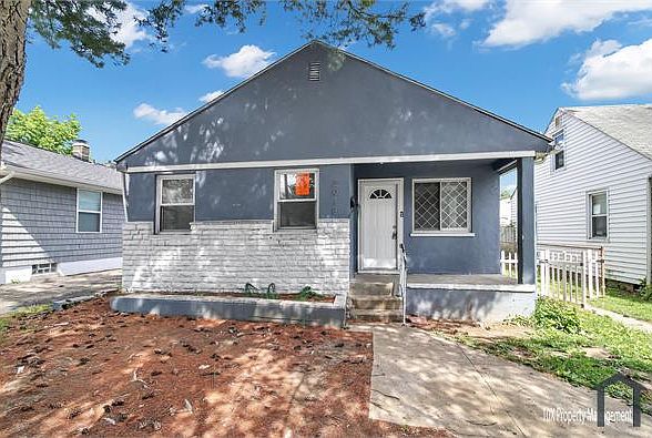 1st image of 2918 Azelda St