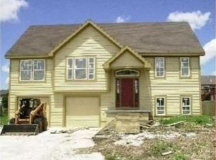 1333 Austin Ct, Ottawa, KS 66067