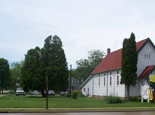 1059 Marinette Ave, Marinette, WI 54143