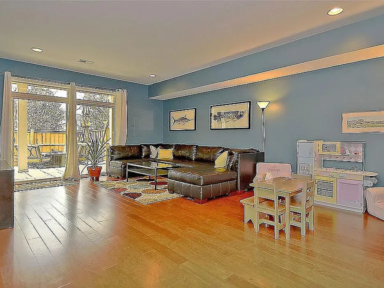23314 Evening Primrose Sq — Photo 16