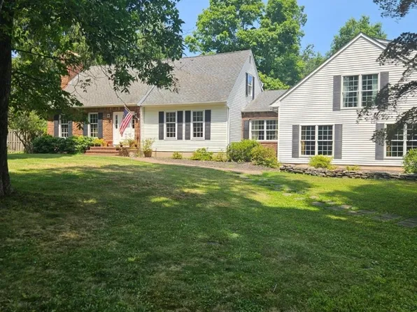 9 Nightingale Rd, Knowlton Twp., NJ 07825