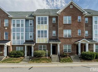 2011 Summerhouse Rd, Cary, NC 27519