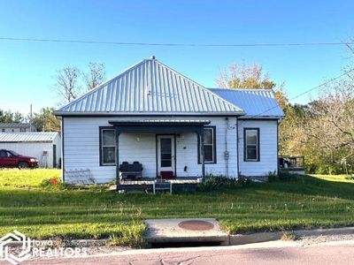 107 W 6th St, Hedrick, IA, 52563