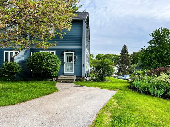 28 Heather Cir #1, Colchester, VT 05446