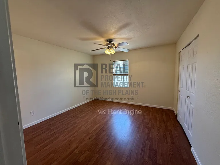 3101 S Jackson St — Photo 14