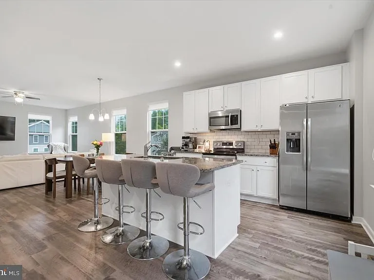 12260 Haydon Pl — Photo 12
