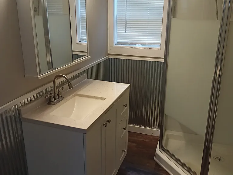 92 Maude Ave #2 — Photo 12