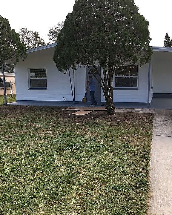 1st image of 1042 61st Ave N