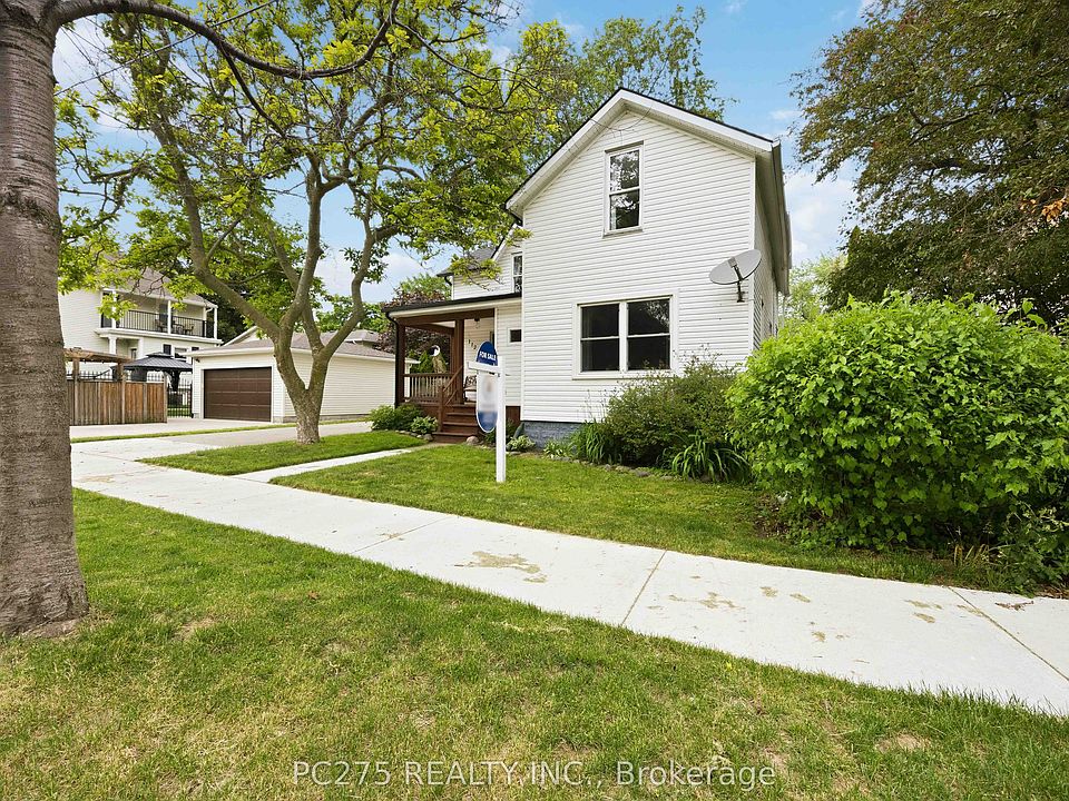 1st image of 112 Essex St
