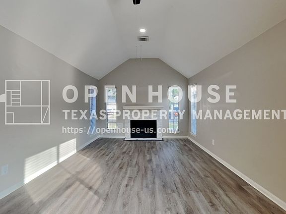 4th image of 5419 Roserock Ln