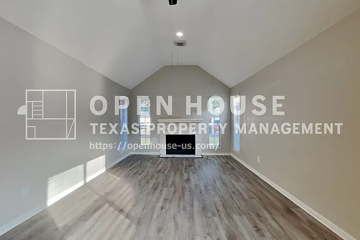 5419 Roserock Ln — Photo 4
