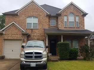 9903 Ashley Ln, Baytown, TX 77521
