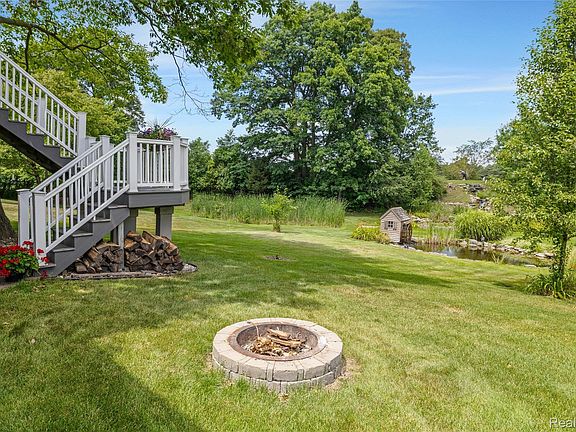 5th image of 3616 Wedgewood Dr