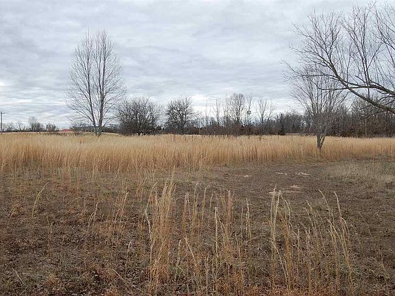 3rd image of 7115 Highway 62 E