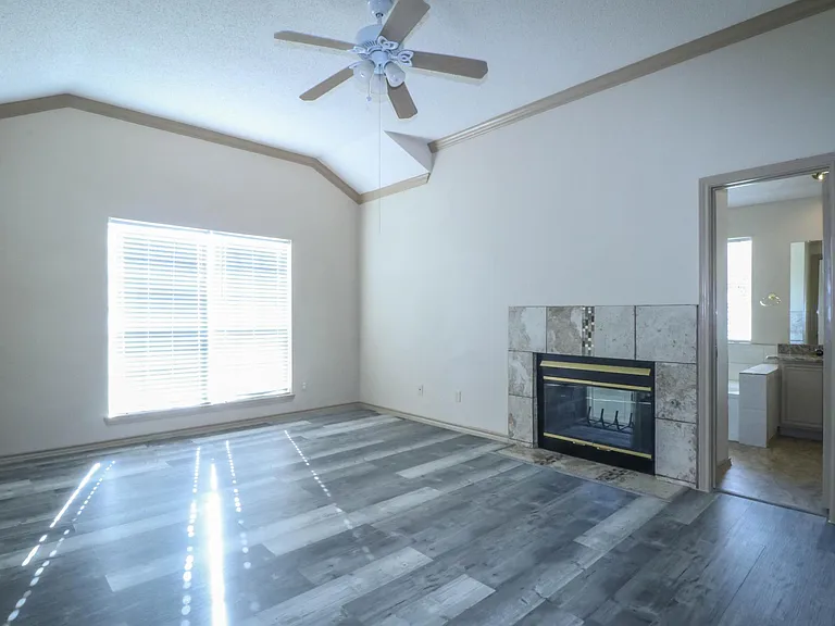 2108 Riverplace Dr — Photo 13