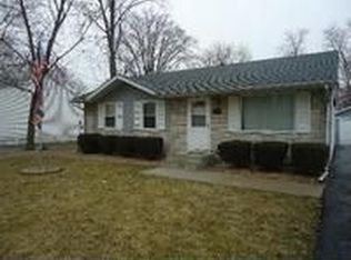 202 Oakwood Dr, Shorewood, IL 60404
