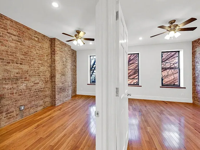 539 Rogers Ave #2 — Photo 8