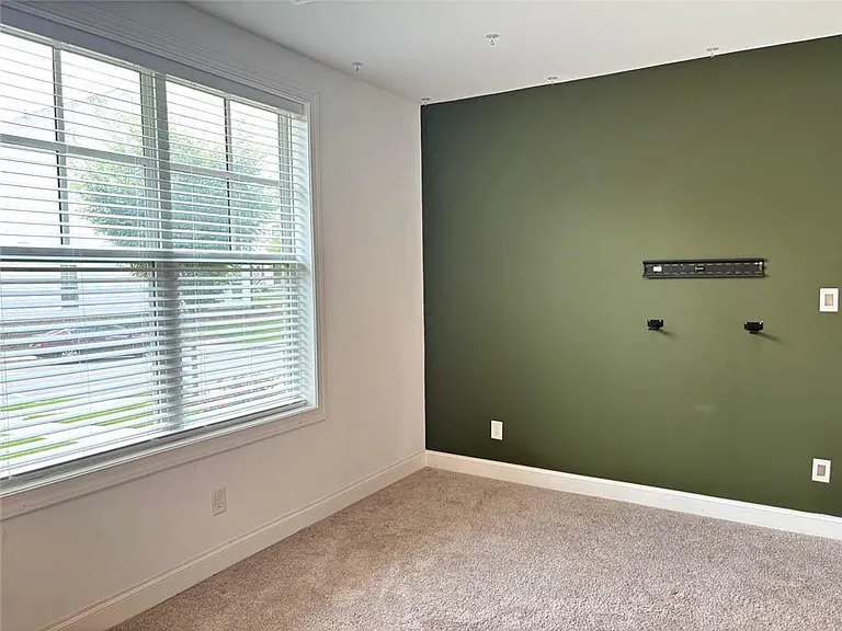 1343 Harvest Park Ln — Photo 3