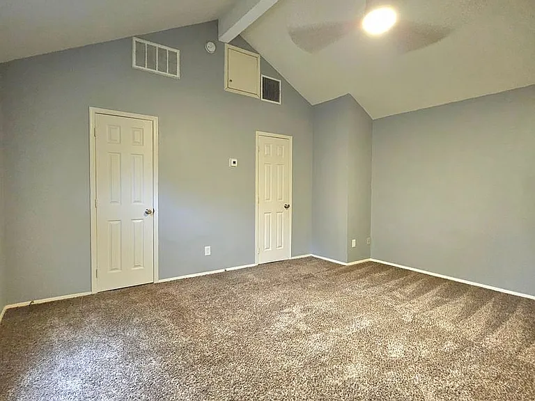 8900 Linton Dr — Photo 10
