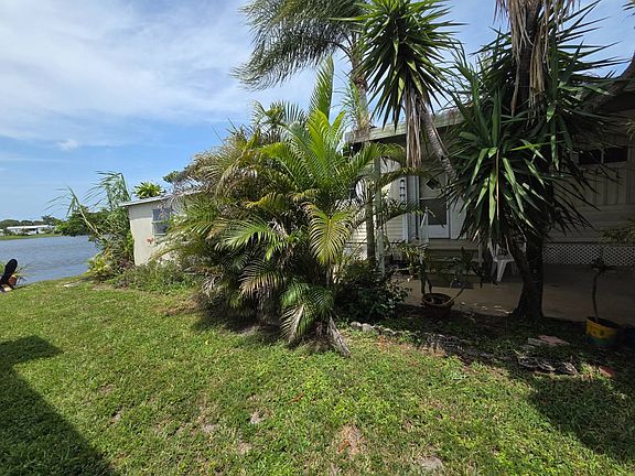 3rd image of 4189 68th St N