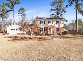 5716 Dobson Dr, Fayetteville, NC 28311