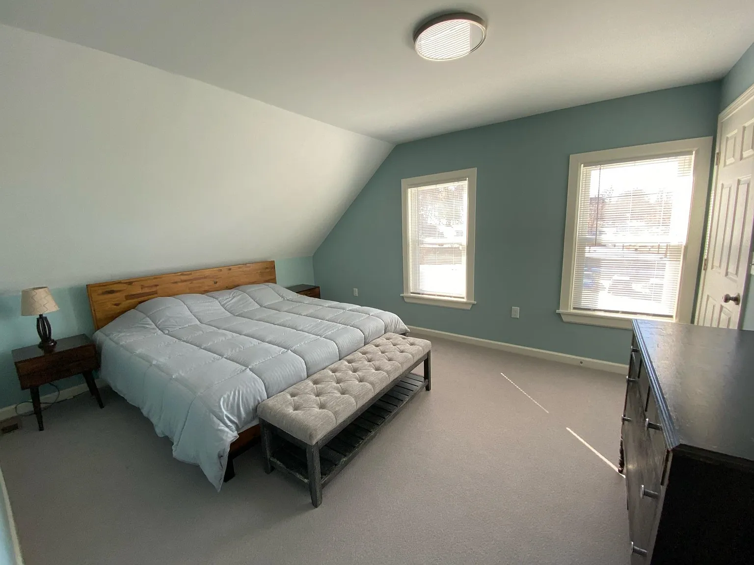 2 bed, 963 sqft, $2,400 — Photo 4