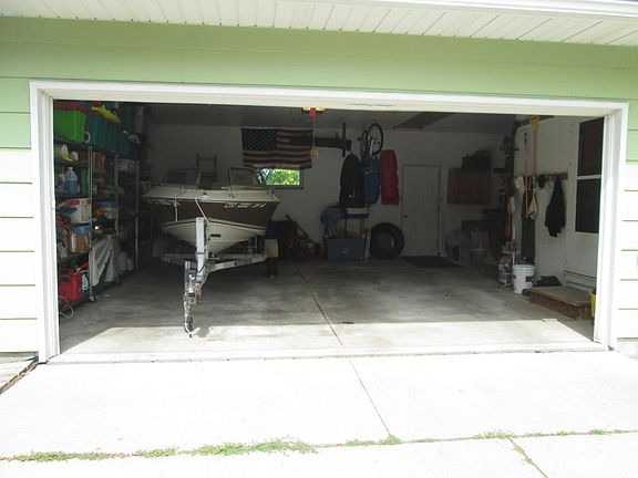 3rd image of 219 Northridge Hills Ct