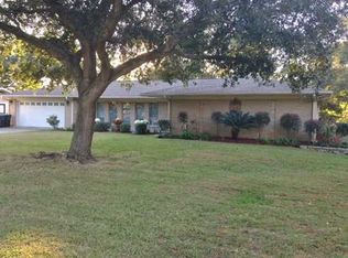 1110 Del Norte Cres, Pascagoula, MS 39581