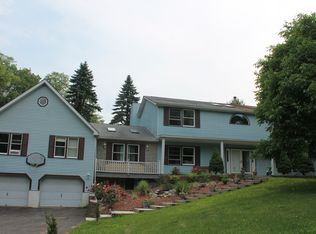 60 Sylvan Lake Rd, Hopewell Junction, NY 12533