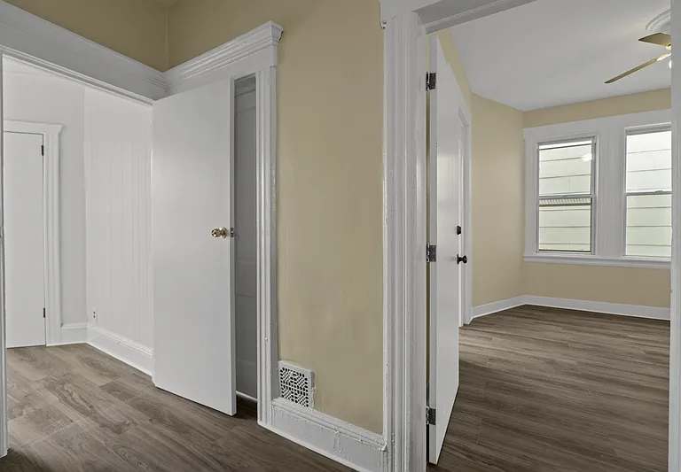 292 Claremont Ave #2 — Photo 8
