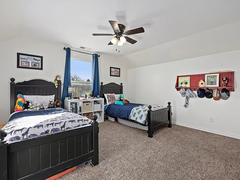 116 Doral Dr — Photo 18