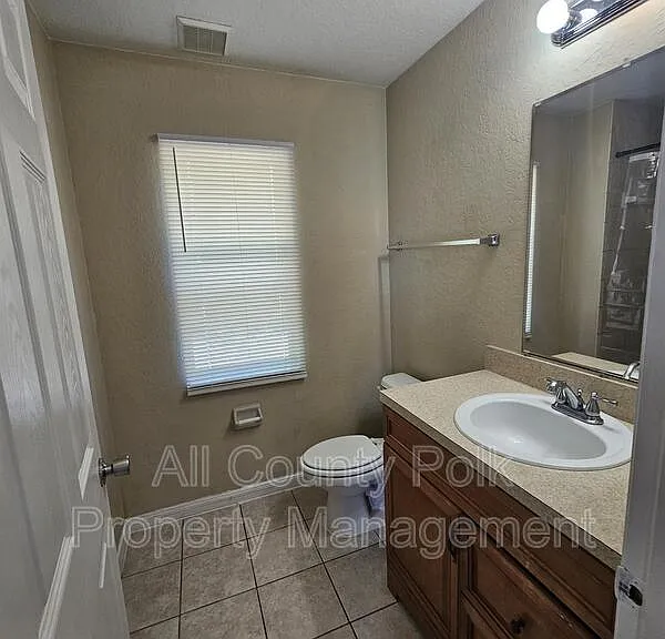 1254 34th St NW — Photo 7