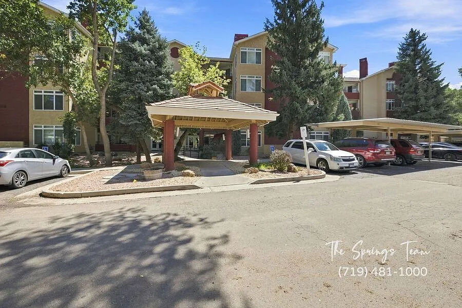 175 W Cheyenne Rd #312