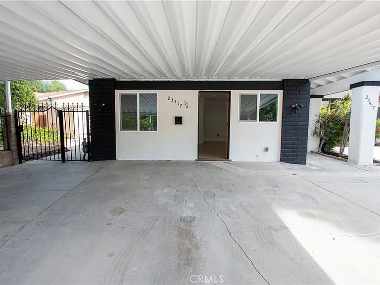 23419 Maestro Pl — Photo 2