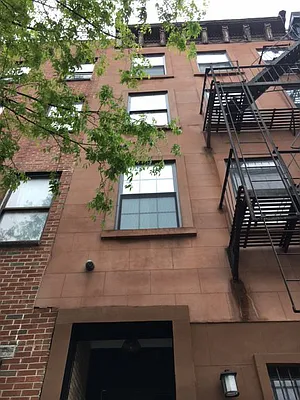 Rented by Nooklyn NYC LLC | media 79