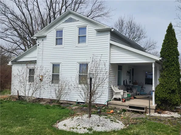 3181 Turnpike Rd, Auburn, NY 13021
