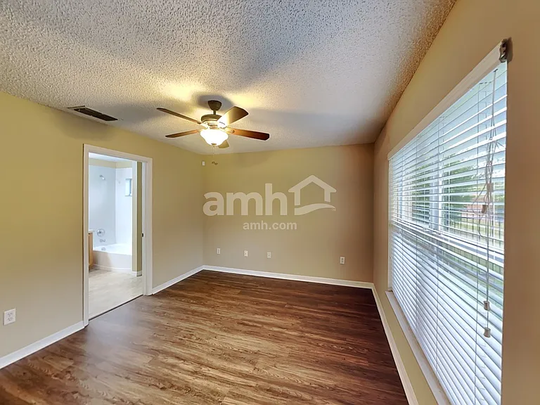 15333 Harrowgate Way — Photo 10