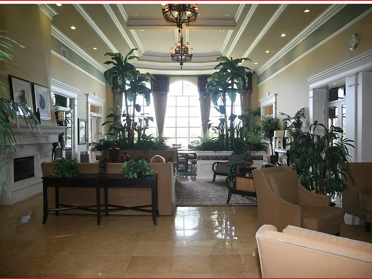 15401 Orlanda Dr — Photo 35