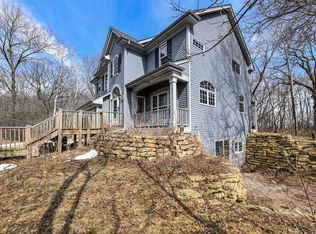 29918 Mount Tom Rd, Burlington, WI 53105