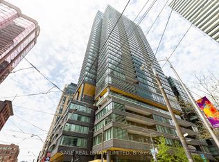 8 Charlotte St #902, Toronto, ON M5V 0K4