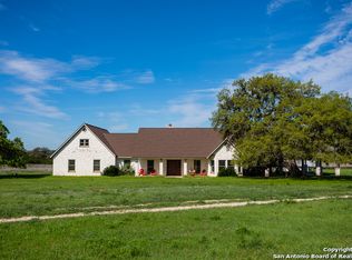 1675 Elm Pass Rd, Bandera, TX 78003