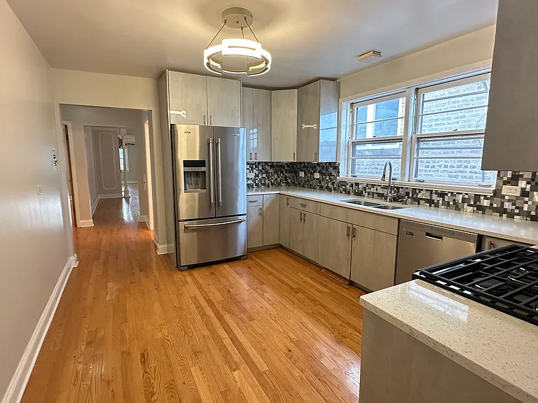 5717 N Saint Louis Ave #2 — Photo 17