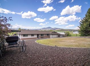 8141 NW Country Loop, Prineville, OR 97754