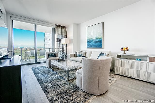 1st image of 601 NE 31st St #3505
