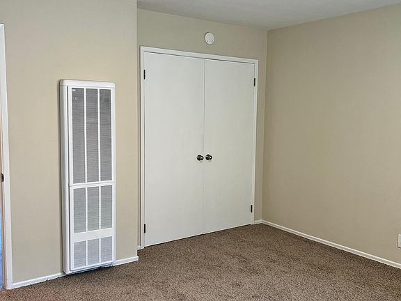4th image of 2727 Midtown Ct #39